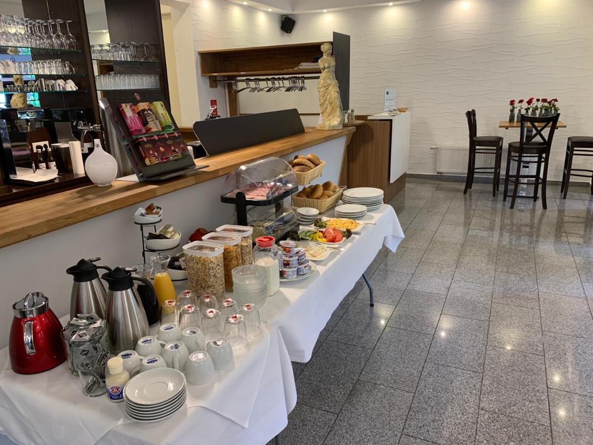 Hotel Und Restaurant Zeus ولفسبورج المظهر الخارجي الصورة