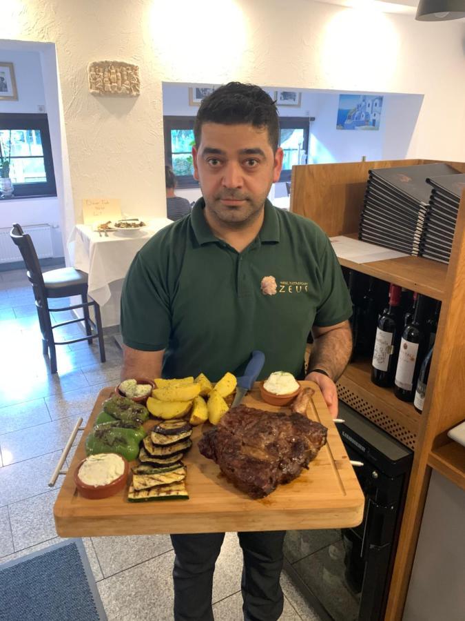 Hotel Und Restaurant Zeus ولفسبورج المظهر الخارجي الصورة